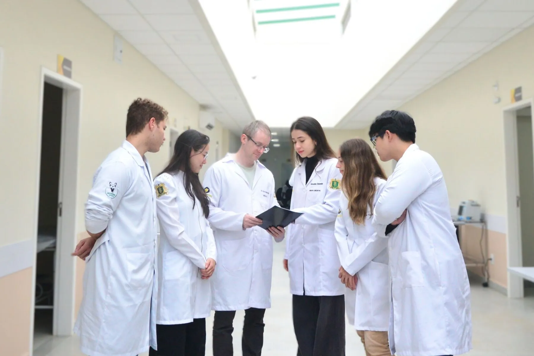 Curso de Medicina da Unicentro obtém selo de acreditação do CFM por qualidade do ensino