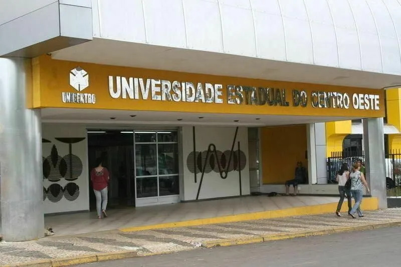Evento do 'Setembro Surdo' promove debate sobre visibilidade e protagonismo na Unicentro