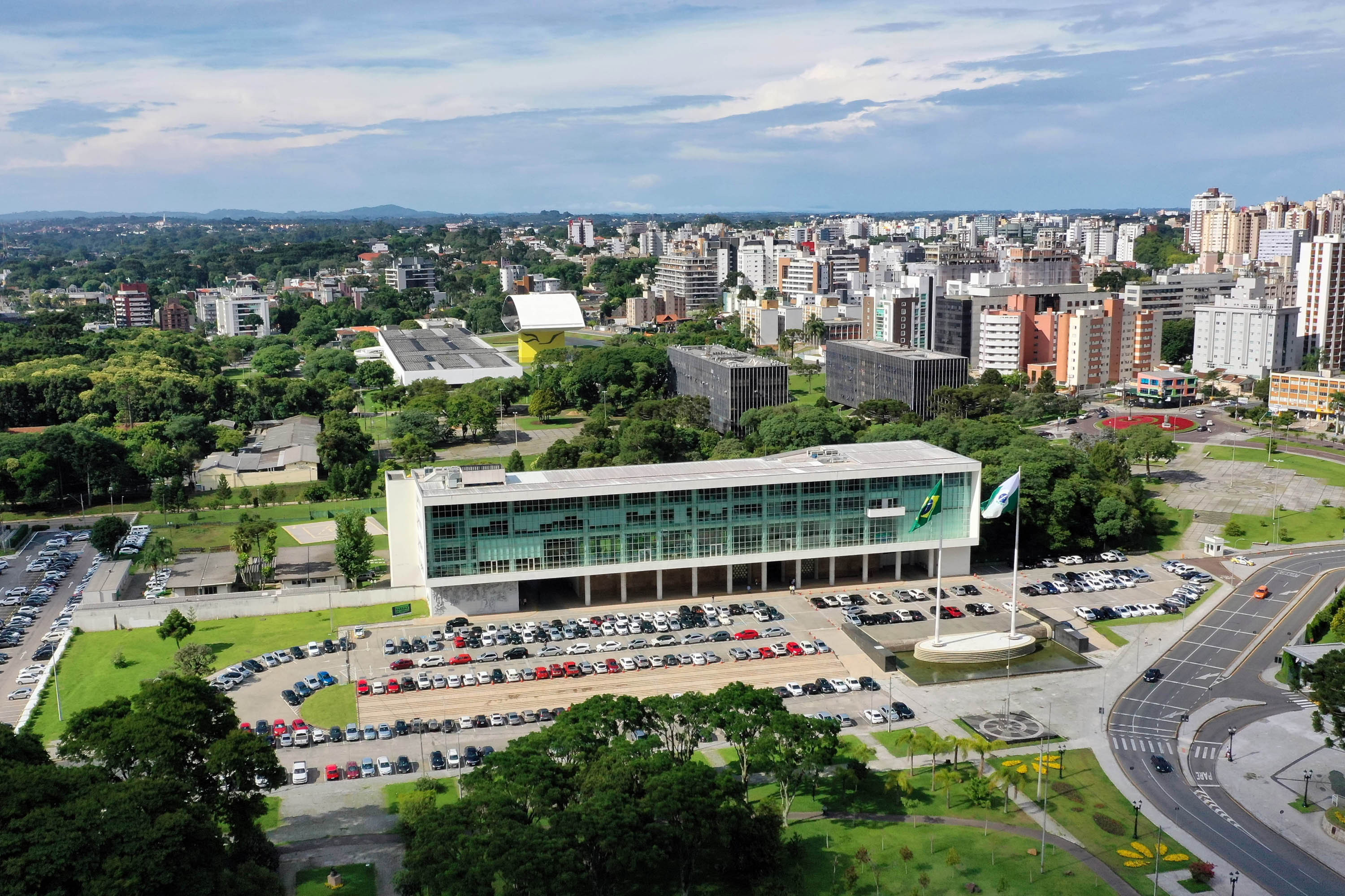 PROGRAME-SE! Confira o funcionamento dos órgãos estaduais no feriado de Finados