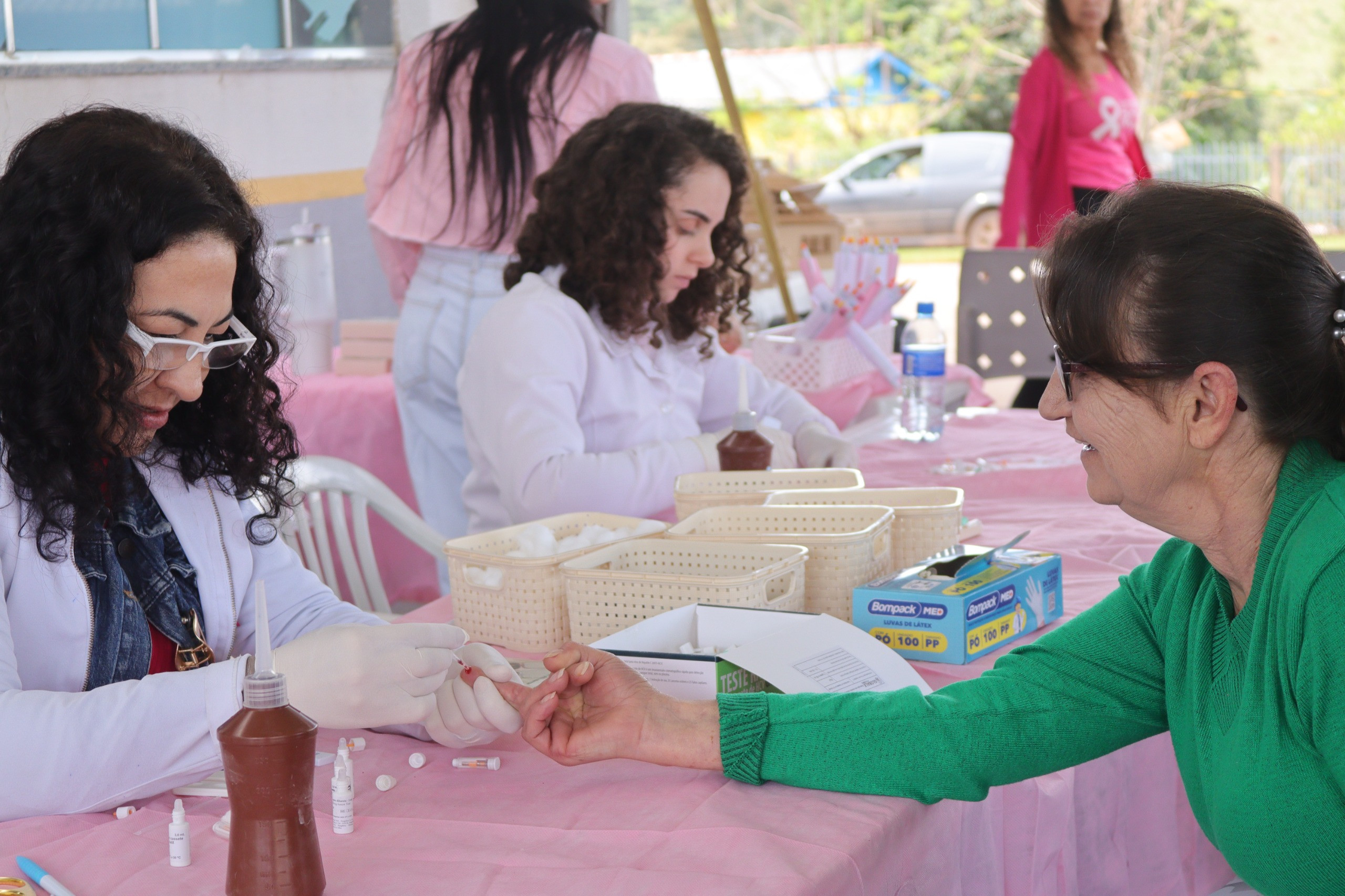 Saúde da Mulher: programação do Outubro Rosa segue movimentando as UBSs de Turvo