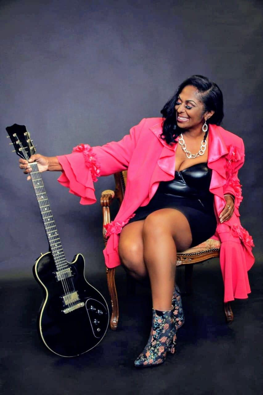 GUARAPUAVA VIRA PALCO INTERNACIONAL! Filha de B.B. King abre neste sábado (17) o 2º Festival Santa Maria de Cultura